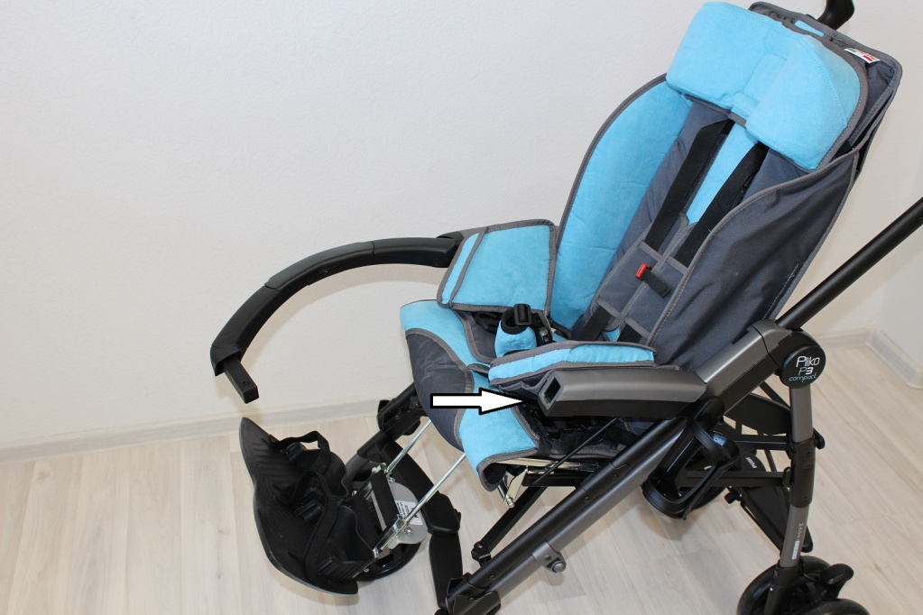 коляска Pliko