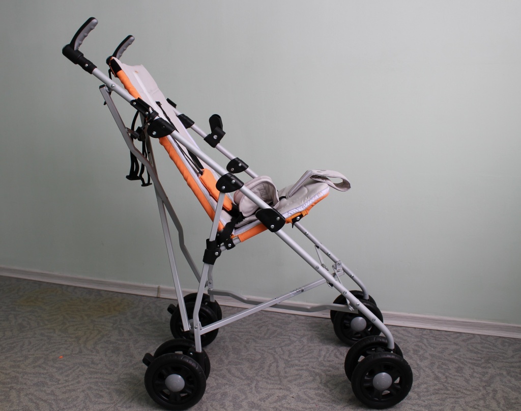 коляска пегас дл ядептей с дцп_общий вид_голая.JPG